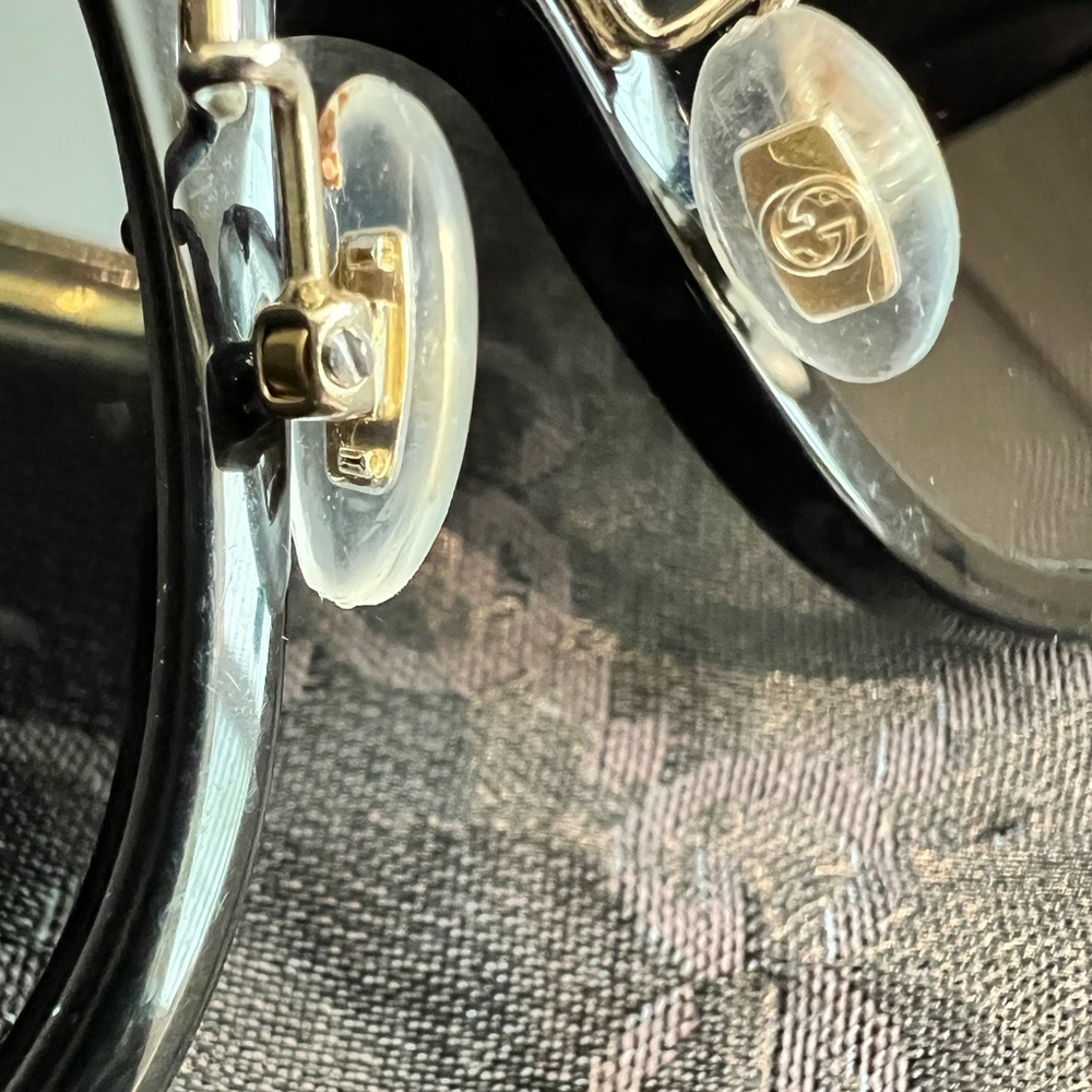 Gucci 1409 Sunglass - Picture 8 of 16